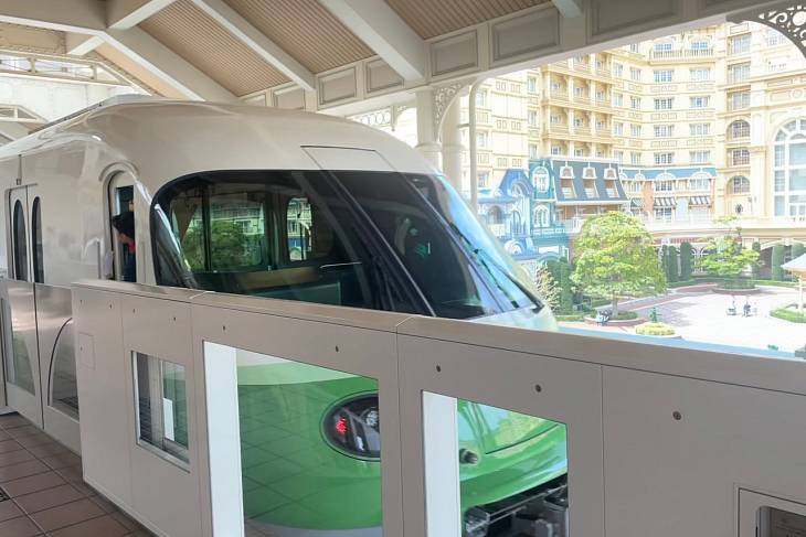 �������� �������� JR West ��������� � ����������� ������� �Panda Kuroshio� 