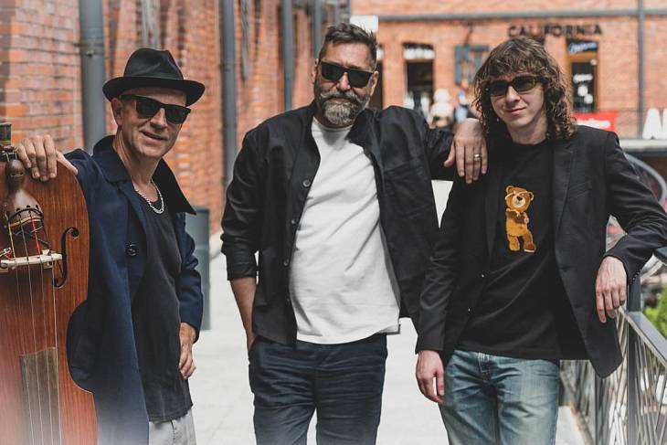 ������� ��������� ������� ������ Billy�s Band � 25 ���!